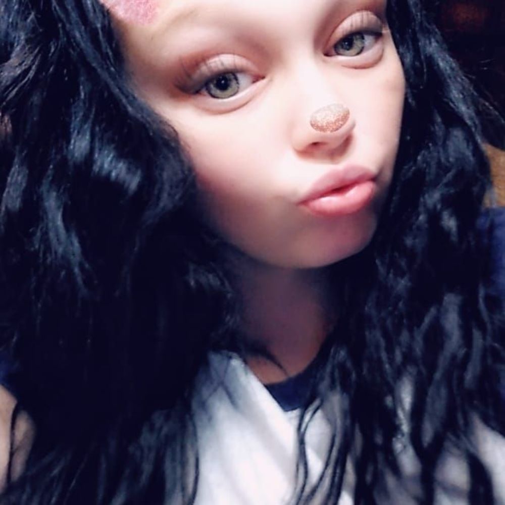 Meet your Posher, Dezyrae